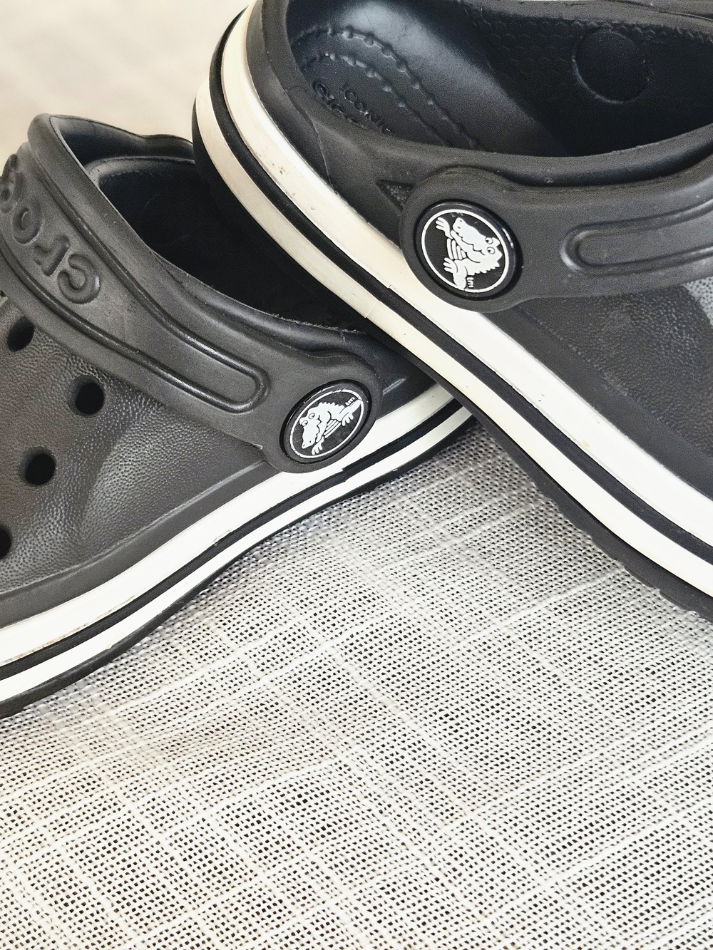 ​Crocs Toddler Bayaband Clogs - Black/White - Size 5C - Picture 5 of 8